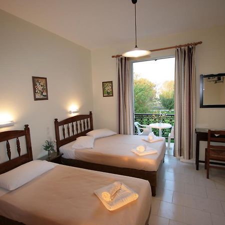 Stella Studios Laganas Habitación foto